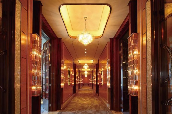 重庆泳池桑拿，体验哪家更舒心？